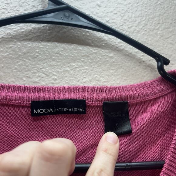 Moda International sweater SZ S Barbie Pink silk cashmere quiet luxury preppy - Picture 2 of 4